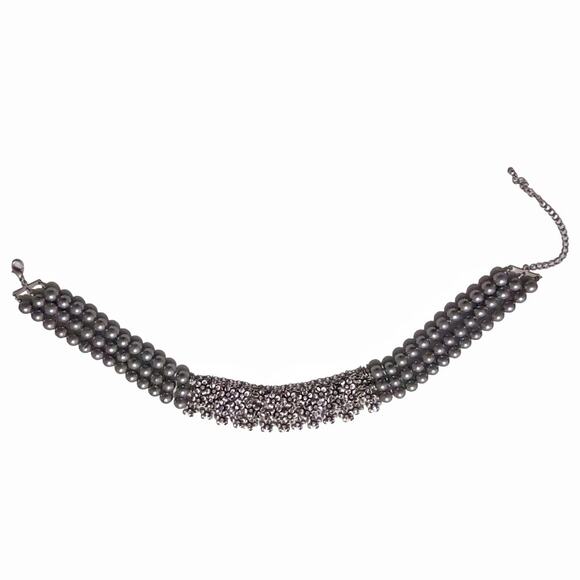 Gray Triple Pearl Strand Necklace Rhinestones Silver Bling Flowers Retro Classic - Picture 7 of 11